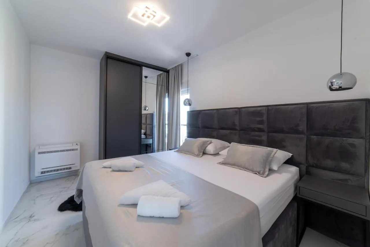 Luxury Apartment Vagabundo 2 Free Parking Trogir